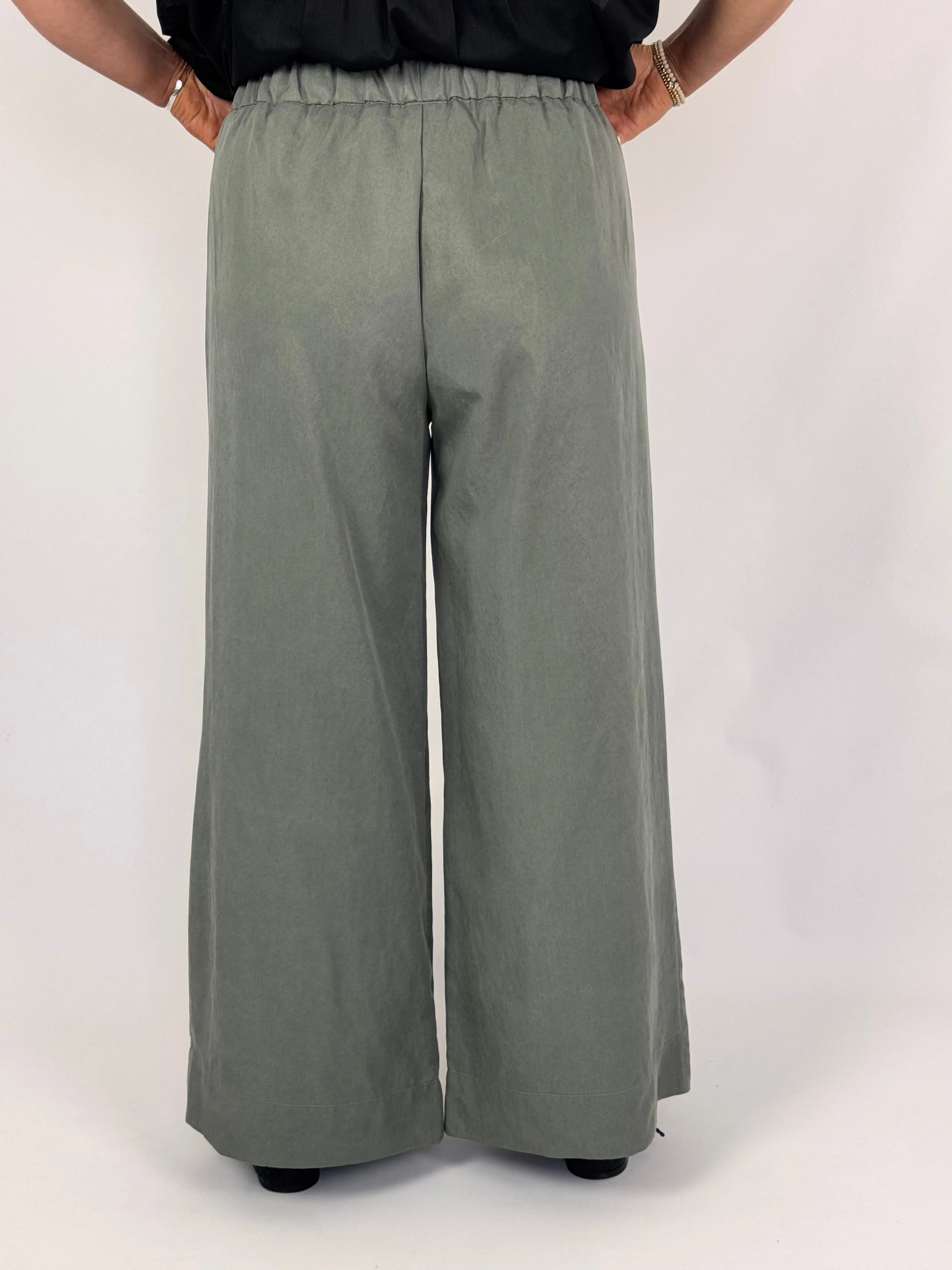 Emin & Paul Drawstring Trousers Khaki