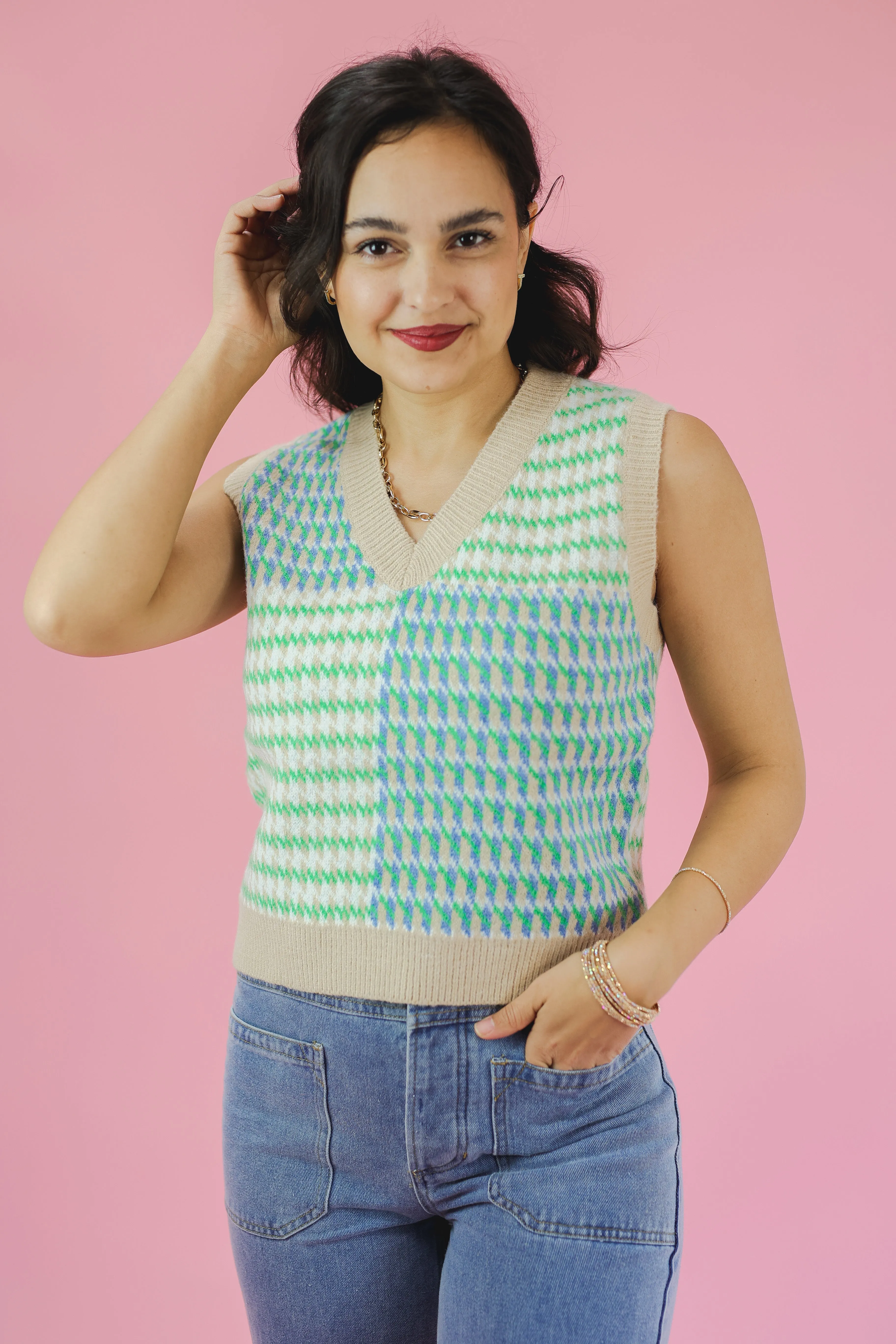 Pattern Play Sweater Vest In Green